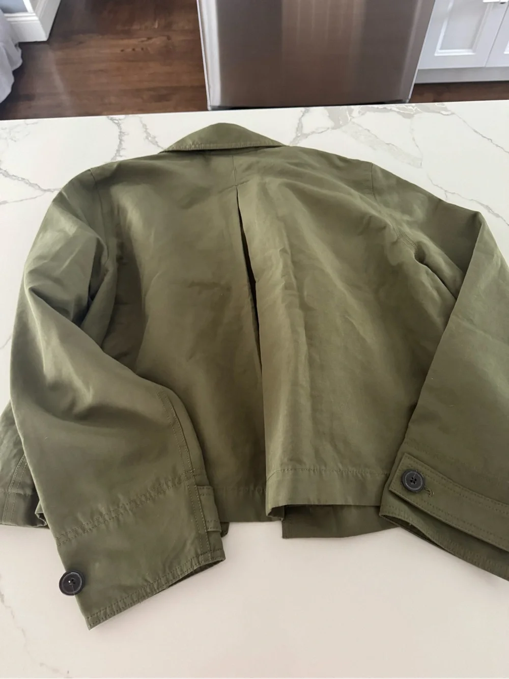 NWT. J. Crew Olive Green Cropped Barn Jacket in Chino